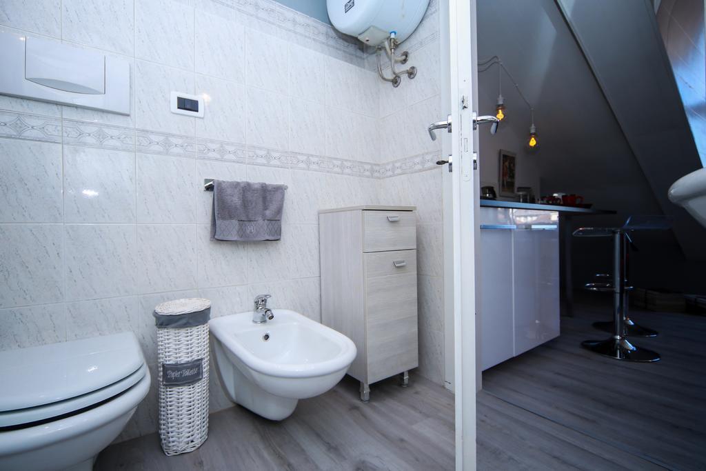 דירות טורינו Stylish Loft Gioia מראה חיצוני תמונה